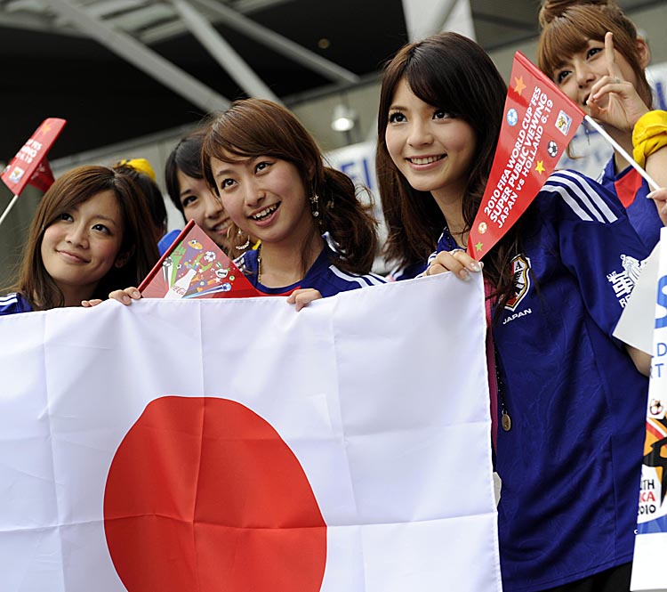 【画像】ワールドカップ杯を彩る各国の美女サポーター達
